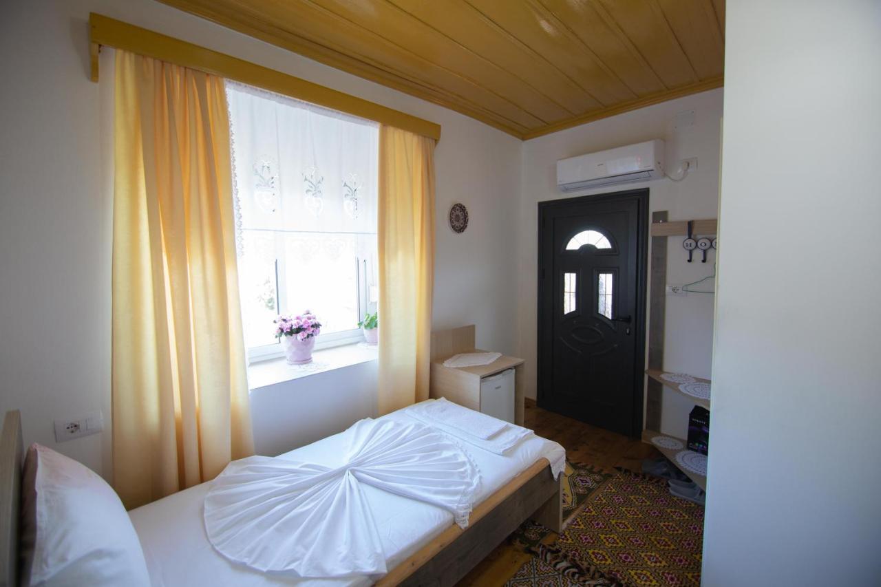 The Mosaic House - Shtepia Me Mozaik Hotel เปอร์เมต ภายนอก รูปภาพ