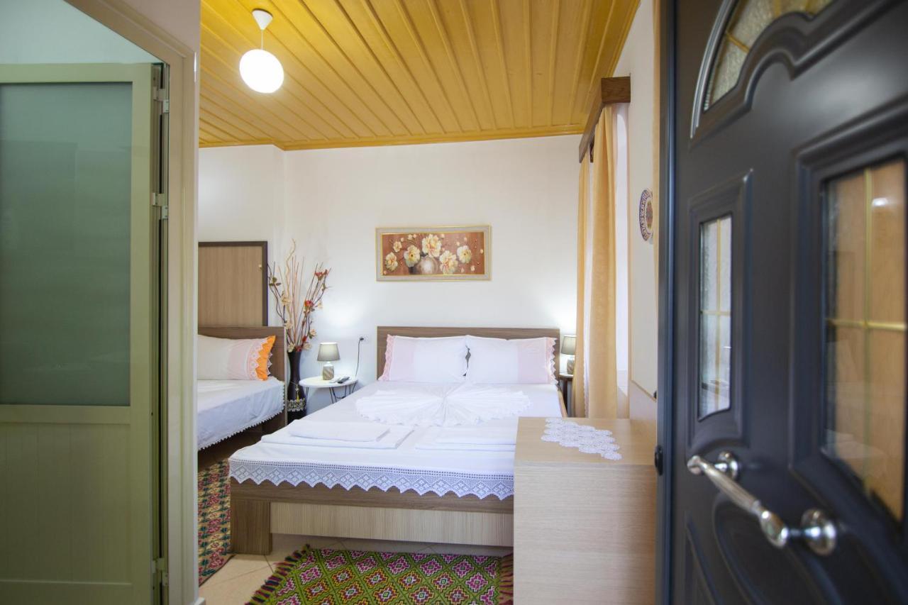 The Mosaic House - Shtepia Me Mozaik Hotel เปอร์เมต ภายนอก รูปภาพ